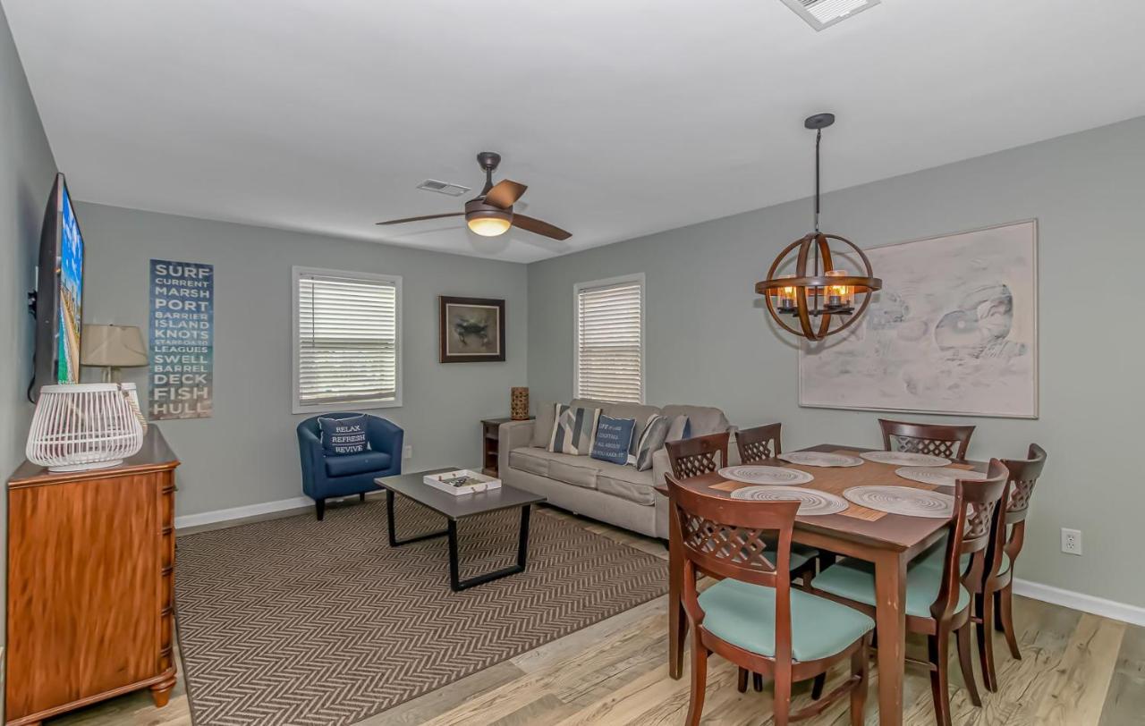 125 Atlantic Avenue Unit G1 - Pet Friendly! Walk To The Beach And Pier! 2Br -1Ba - Sleeps 6 Guests! Миртл-Бич Экстерьер фото